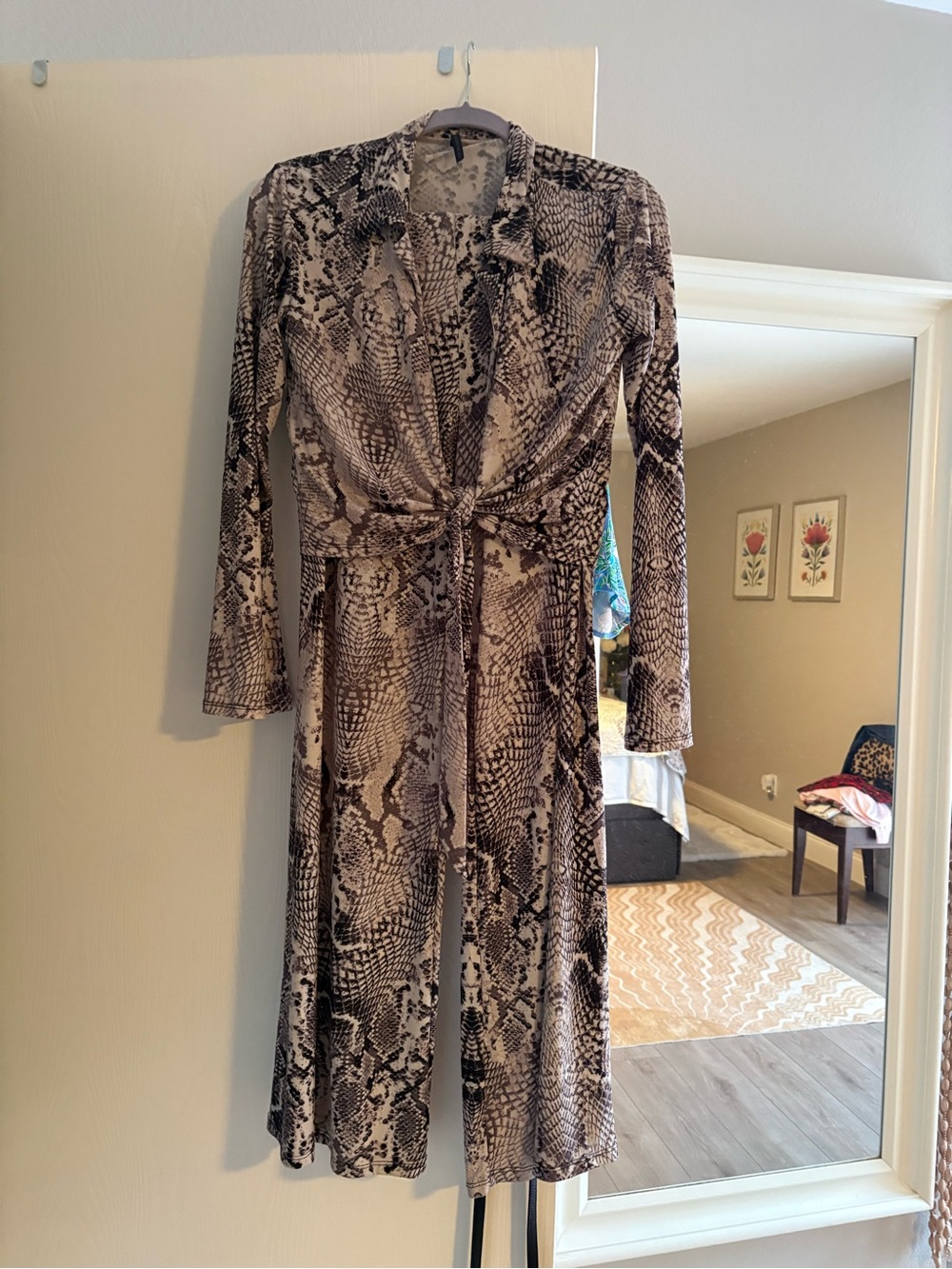 Snake Print Long Sleeve Wrap plunge tie top and pants flared- stretchy. Sexy.